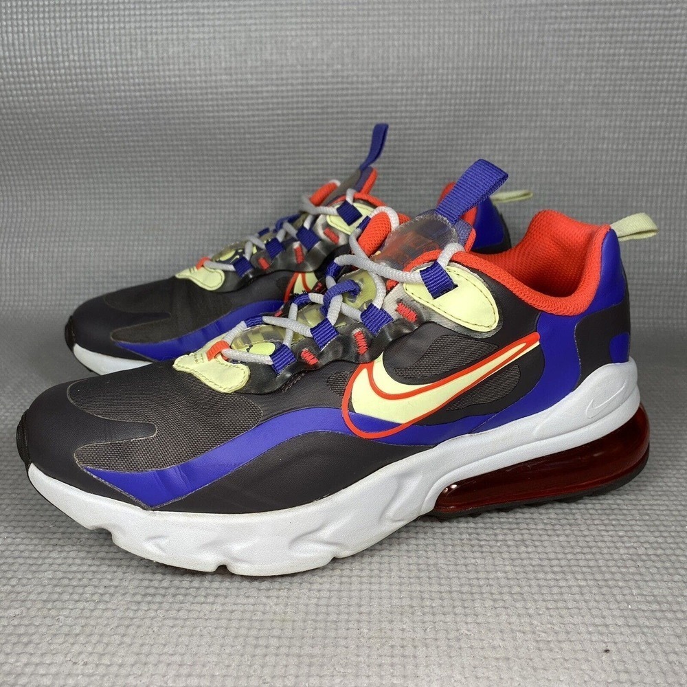 Nike Air Max 270 React running Athleisure School GS Size 5Y Wmn's‎ Size 6.5 Grey